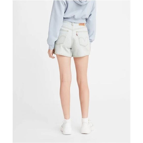 Levis' Striped High Waisted Mom Shorts, Pin Striped, Size 24 - Picture 2 of 6